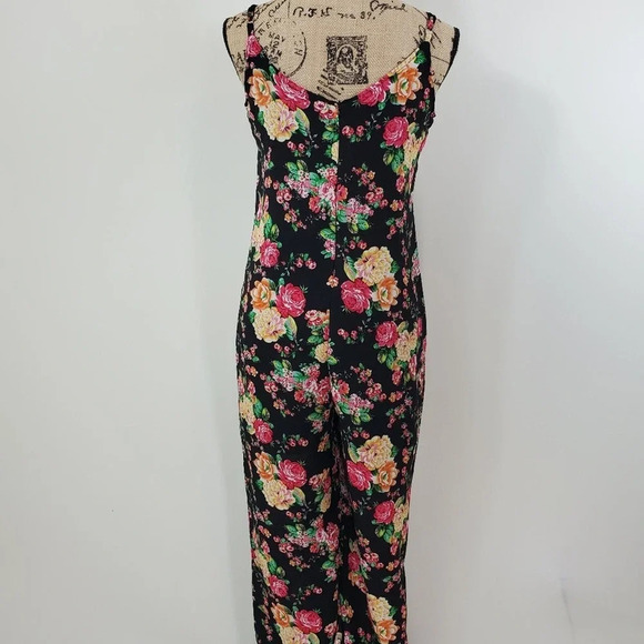 ROMEO And JULIET COUTURE Women's Floral Jumpsuit Lightweight Size Small - Picture 14 of 16
